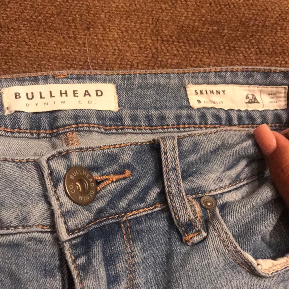 Pacsun bullhead light wash jeans - Picture 2 of 4